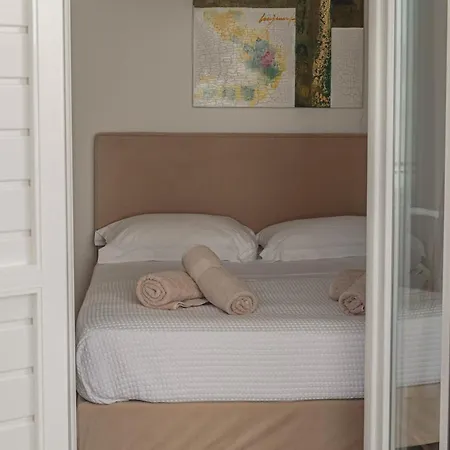 Emvatis Luxury E3 Apartment