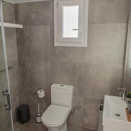 Emvatis Luxury E3 Apartment Mérichas